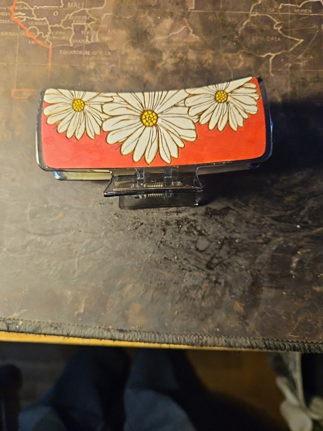 Handmade 2D Wood Cut Daisies Hair Claw Clip 4" Hand Painted and Assembled